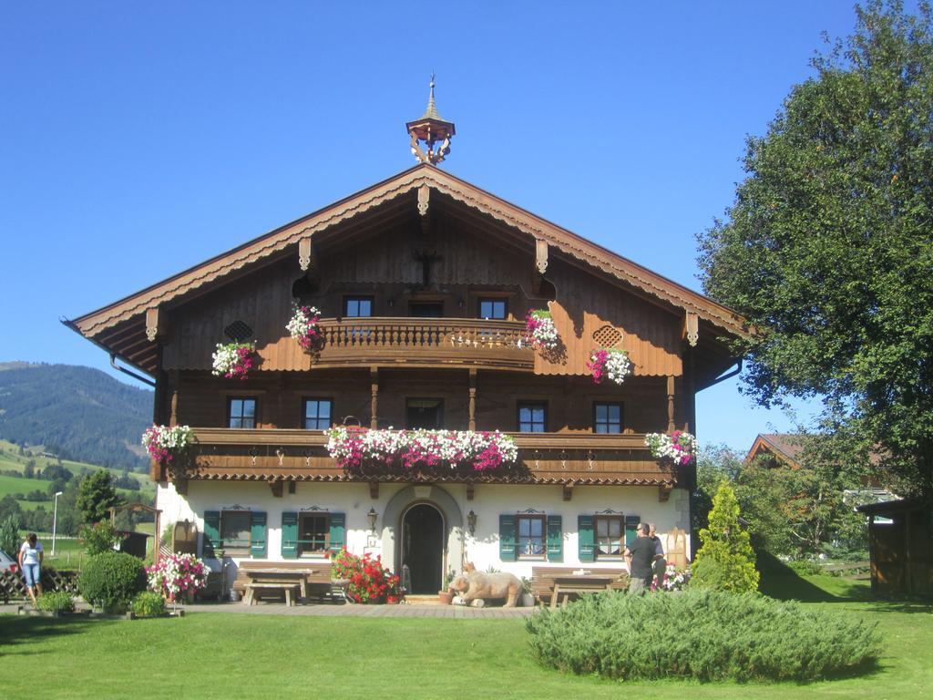 Stadlbauerguetl Apartment Leogang Bagian luar foto